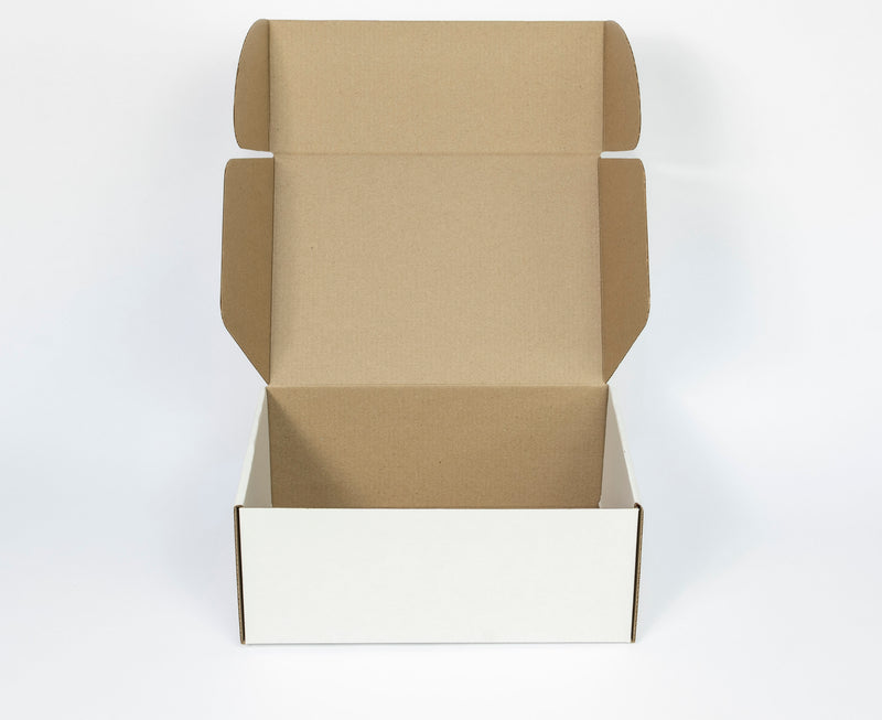 The Shipper Mailer Box- MEDIUM White (pack of 25)